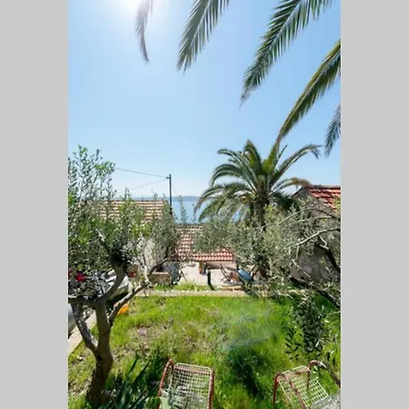 Ladovina, Relaxing Enviroment With A Modern In A Old Stone House * Zavala